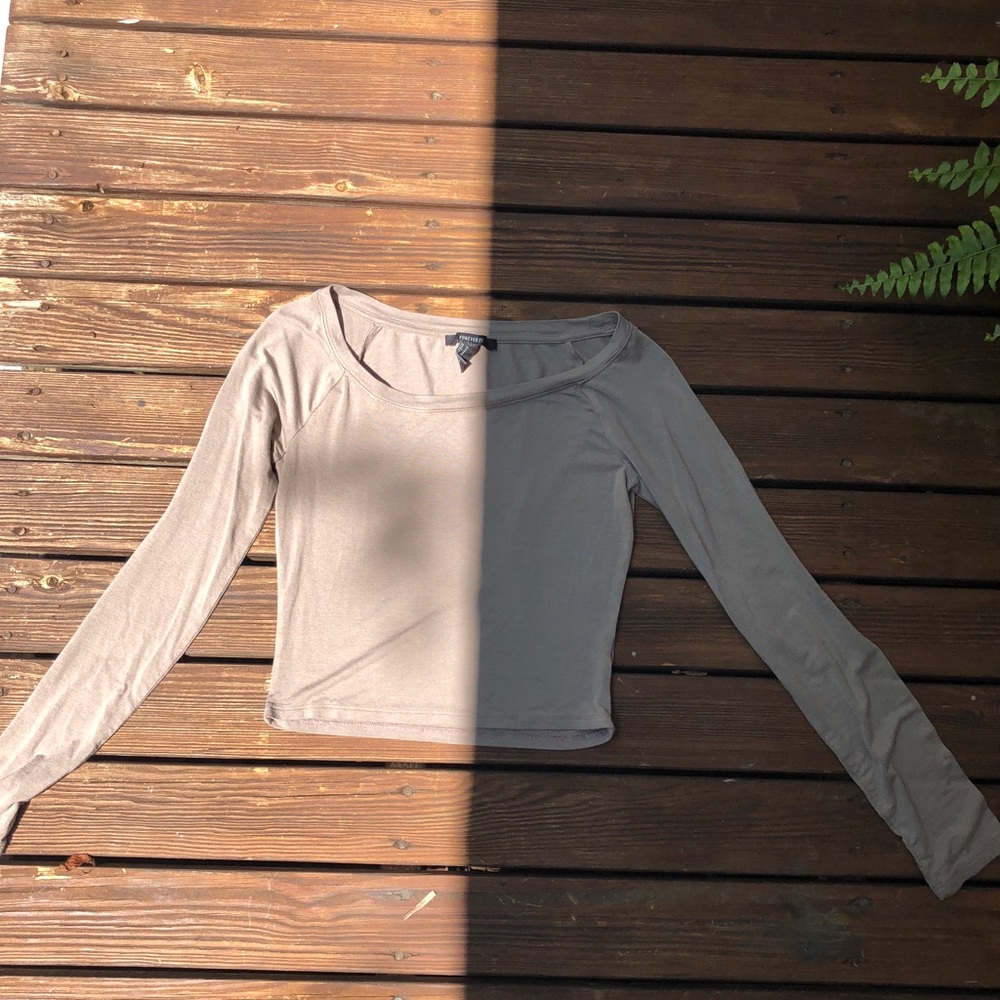 Forever 21 crop shirt